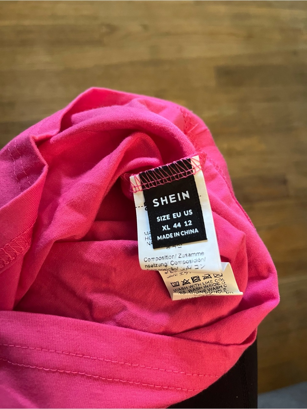 SHEIN Women's Pack: Black, Purple & Hot Pink Sleeveless Tanks - Picture 5 of 5